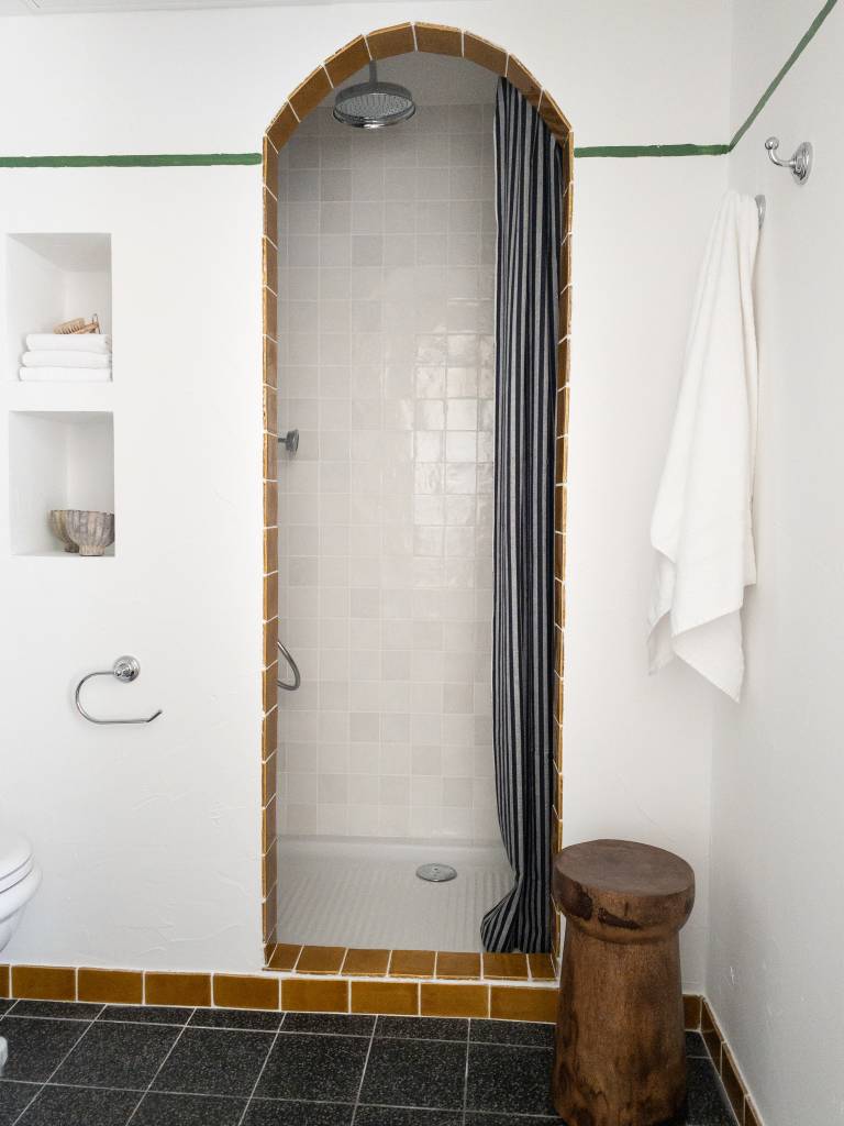 Get the look : Hôtel Le Sud, un cocon méditerranéen à Juan-les-Pins // Hellø Blogzine blog deco lifestyle www.hello-hello.fr