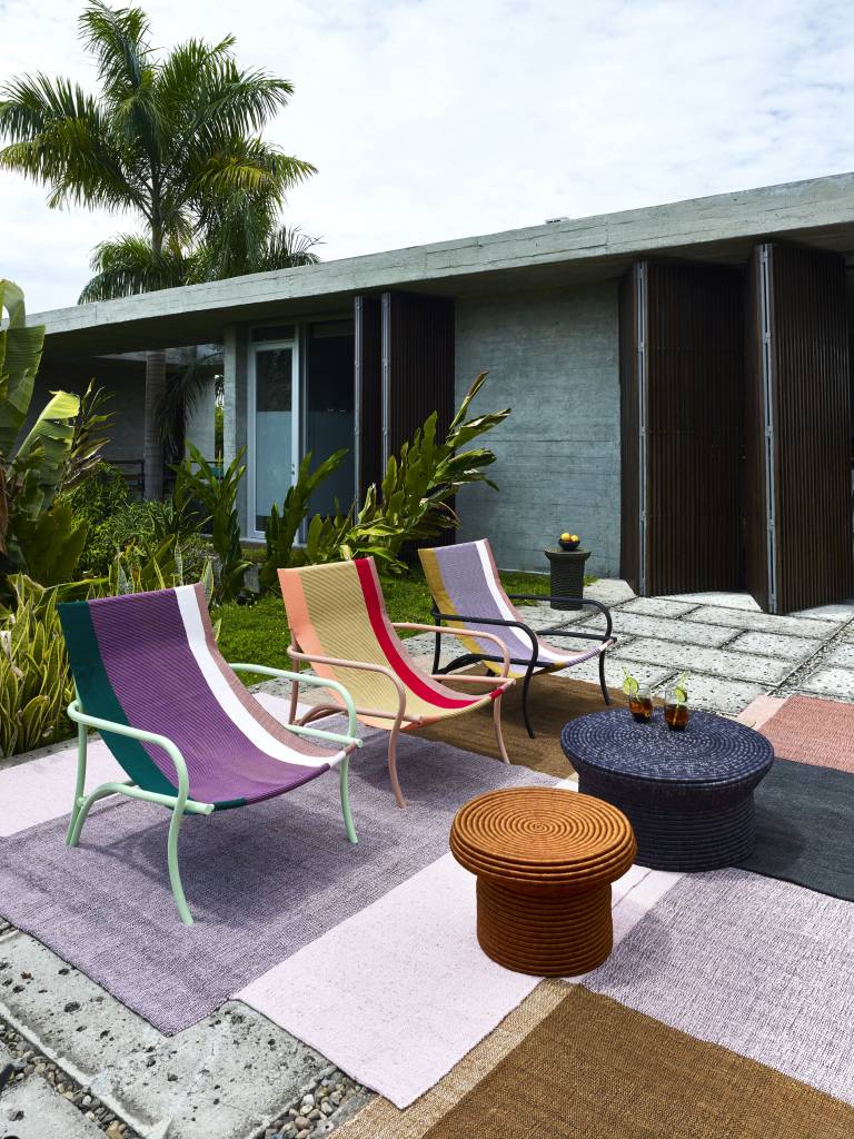 Shopping d'inspiration Very Peri, couleur Pantone 2022 // Hellø Blogzine blog deco & lifestyle www.hello-hello.fr