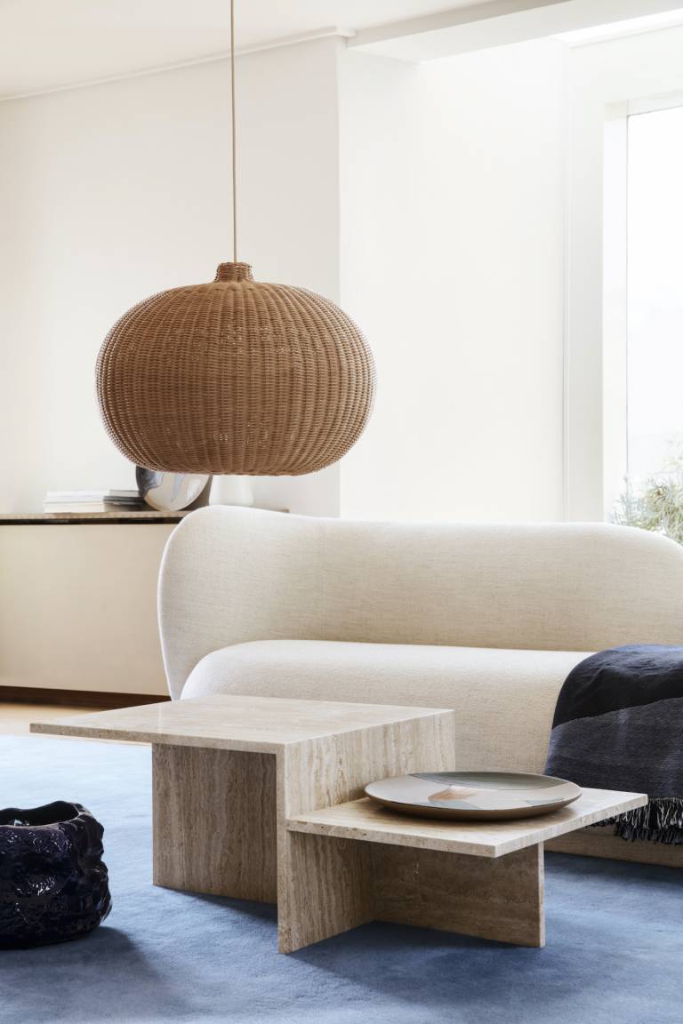 Où trouver une table en travertin ? // Hellø Blogzine - Blog déco Lifestyle - www.hello-hello.fr