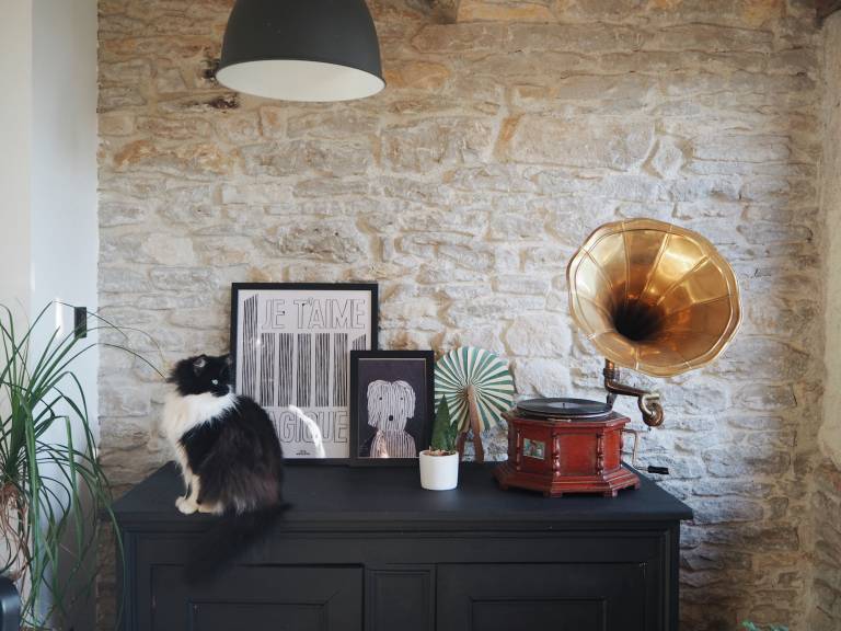Bienvenue dans la maison esprit campagne de Sophie, cofondatrice de Papy Papette // Hellø Blogzine blog deco & lifestyle www.hello-hello.fr