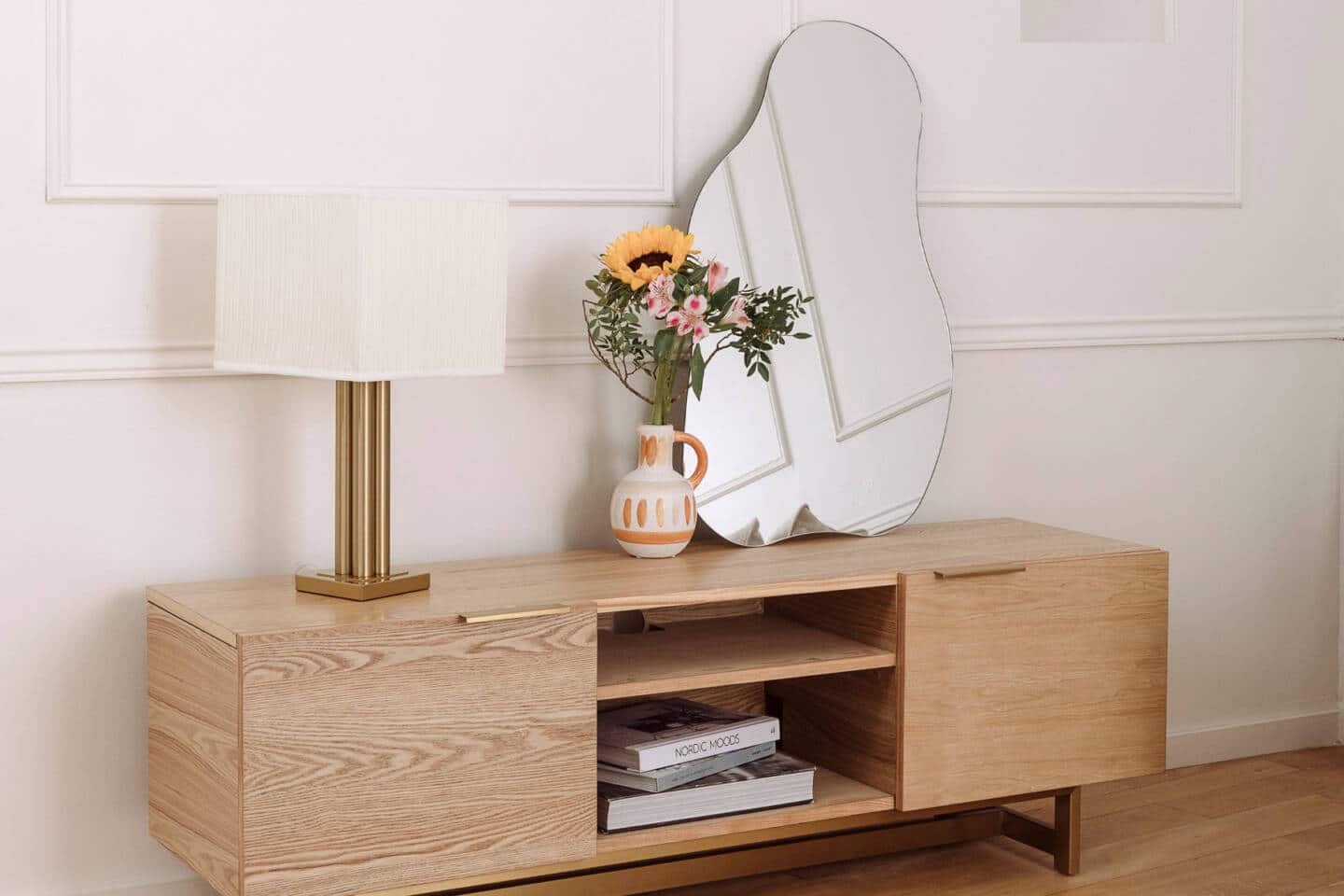 Où trouver un miroir forme organique ? // Hellø Blogzine blog deco & lifestyle www.hello-hello.fr