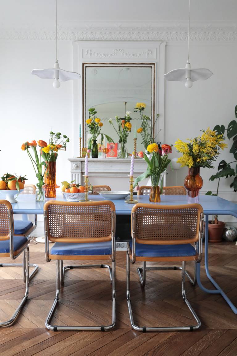 L'appartement haussmannien moderne et coloré de Girlzpop // Hellø Blogzine blog deco & lifestyle www.hello-hello.fr