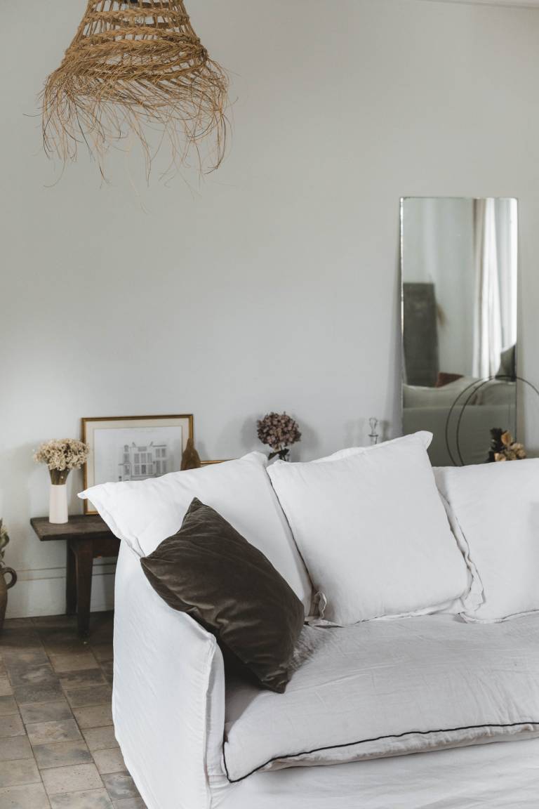 Bienvenue dans la maison au style néo-campagne de la photographe Tiphaine Germain-Lacour