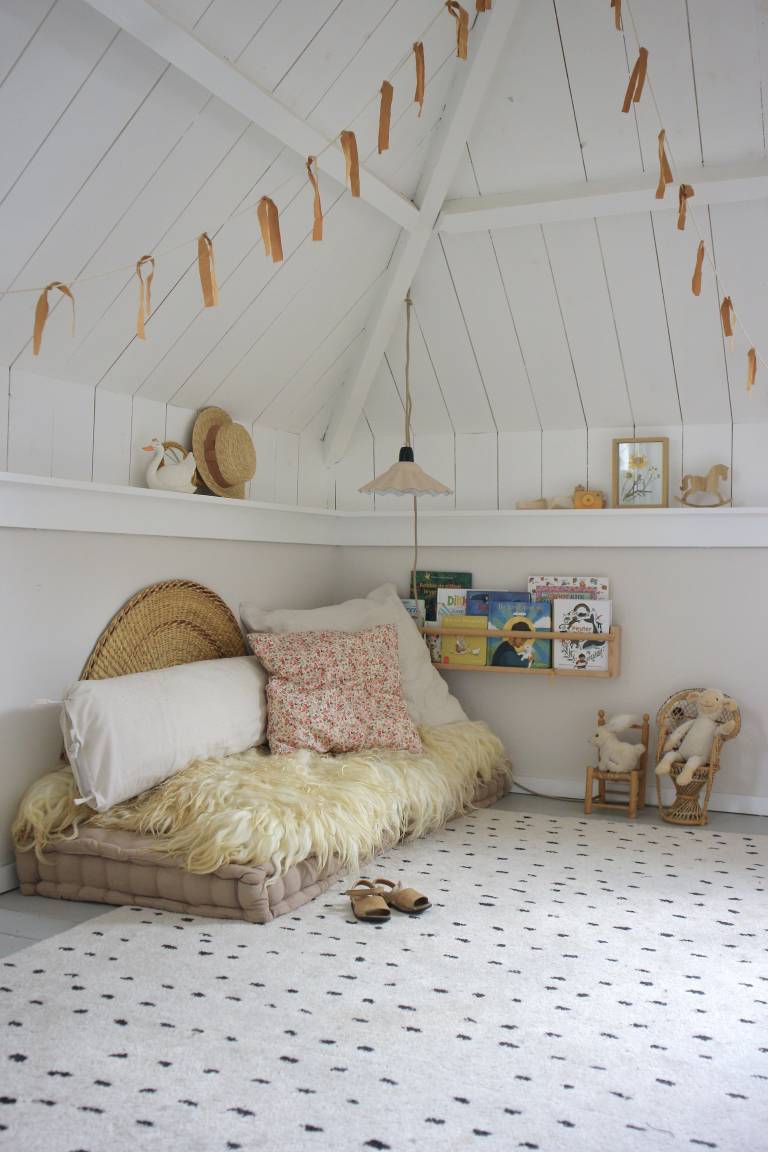 Get the look : l’intérieur bohème et vintage de Selena van Dijk // Hëllø Blogzine blog deco lifestyle www.hello-hello.fr