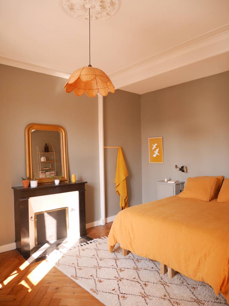 Bienvenue dans la maison bourgeoise slow déco d’Elsa et Louis // Hellø Blogzine blog deco & lifestyle www.hello-hello.fr
