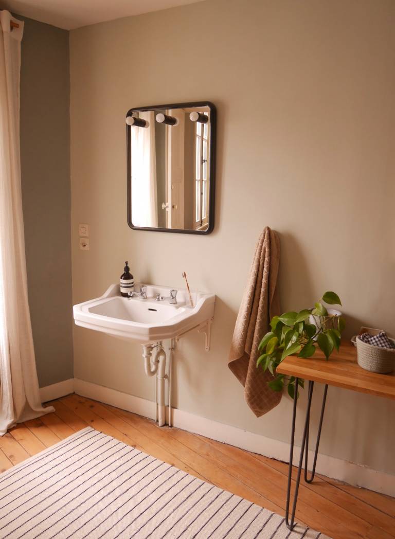 Bienvenue dans la maison bourgeoise slow déco d’Elsa et Louis // Hellø Blogzine blog deco & lifestyle www.hello-hello.fr