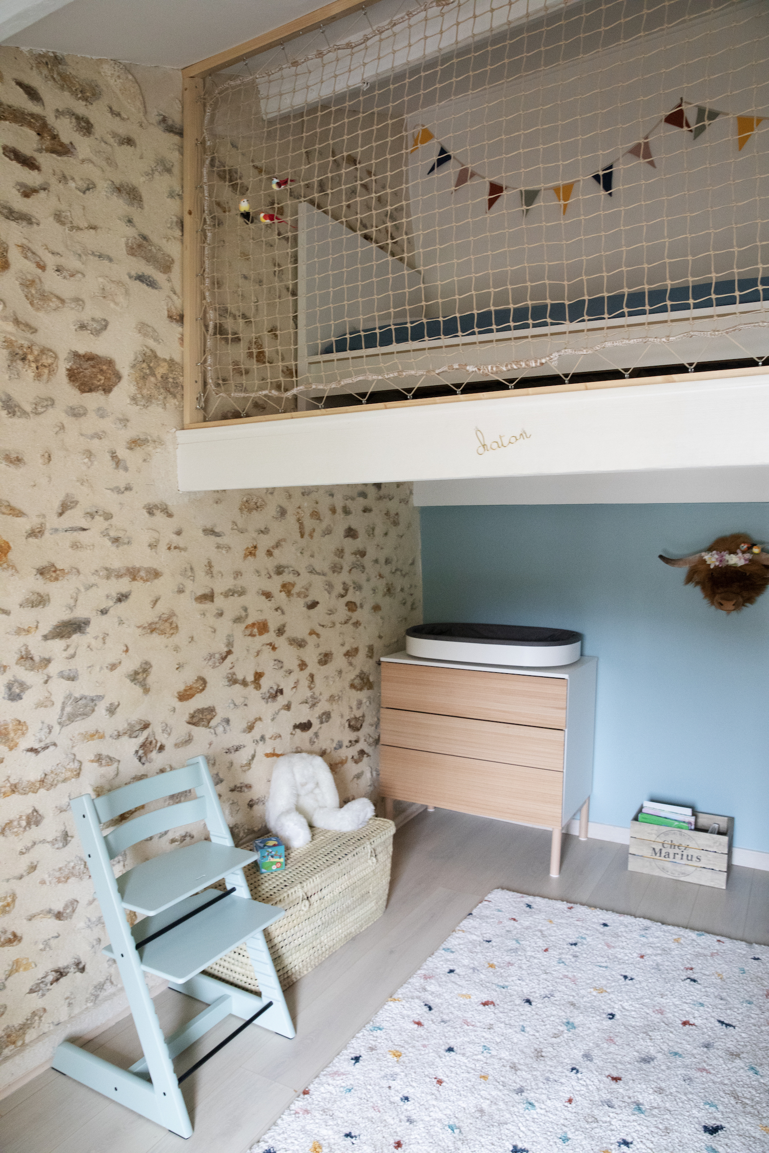 Avant Après : aménager une chambre d'enfant avec une mezzanine