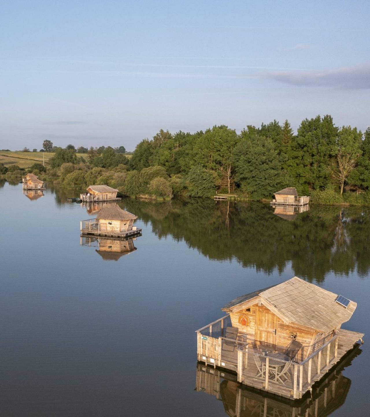 Les meilleurs hôtels et maisons d'hôtes pour dormir sur l’eau en France // Hellø Blogzine - blog déco lifestyle - www.hello-hello.fr