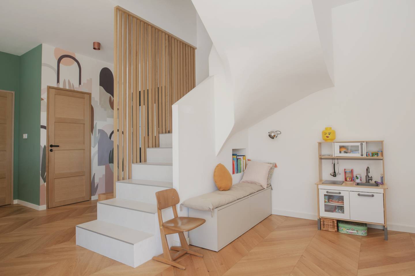 Home Tour : Une maison neuve à la déco chaleureuse