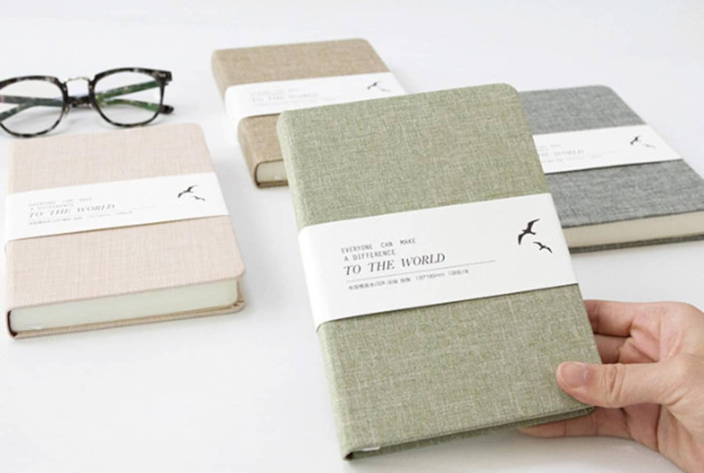 Des accessoires de bureau design // Hellø Blogzine blog deco & lifestyle www.hello-hello.fr