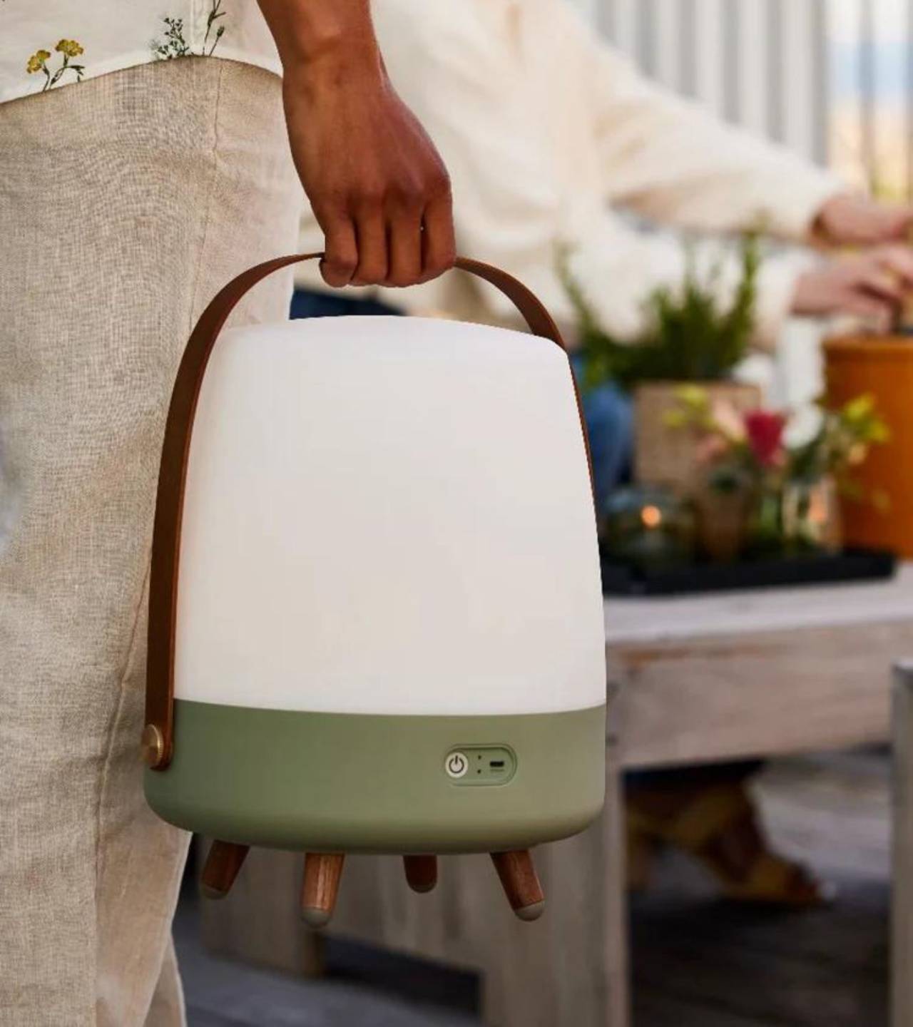 Une lampe enceinte pour une ambiance sonore et lumineuse // Hellø Blogzine blog deco & lifestyle www.hello-hello.fr