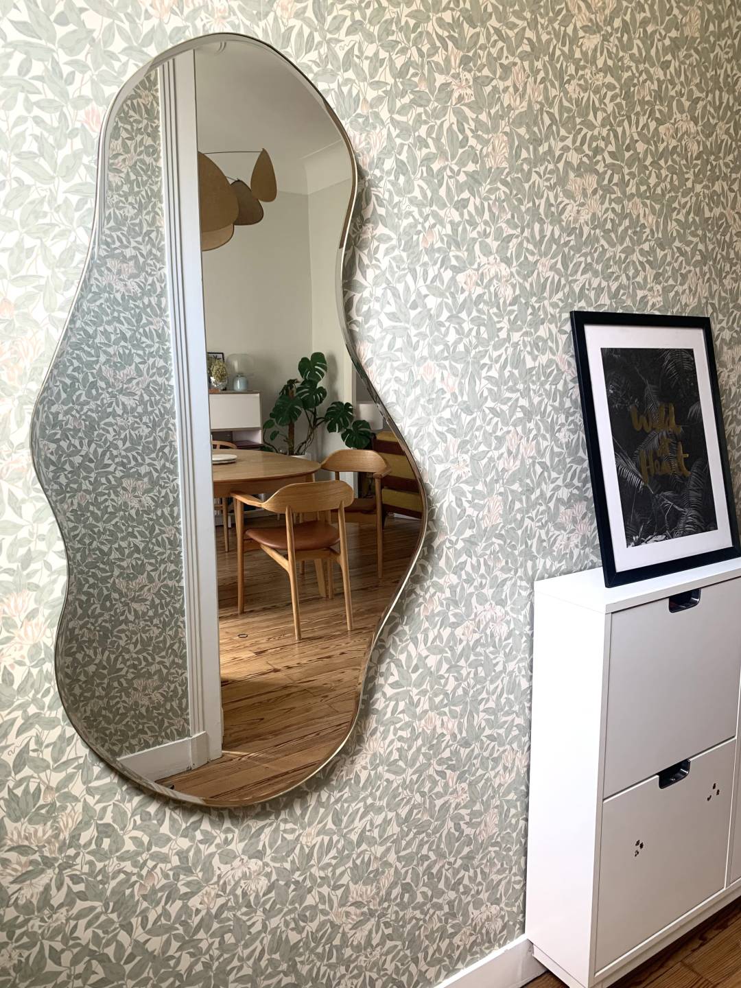 Miroir organique Pond Ferm Living