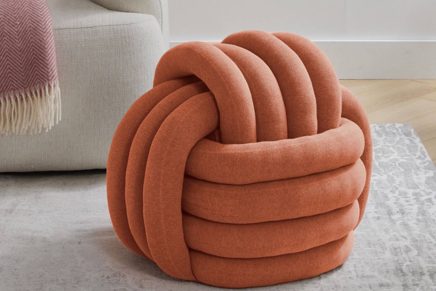 Le pouf noeud Knudepude