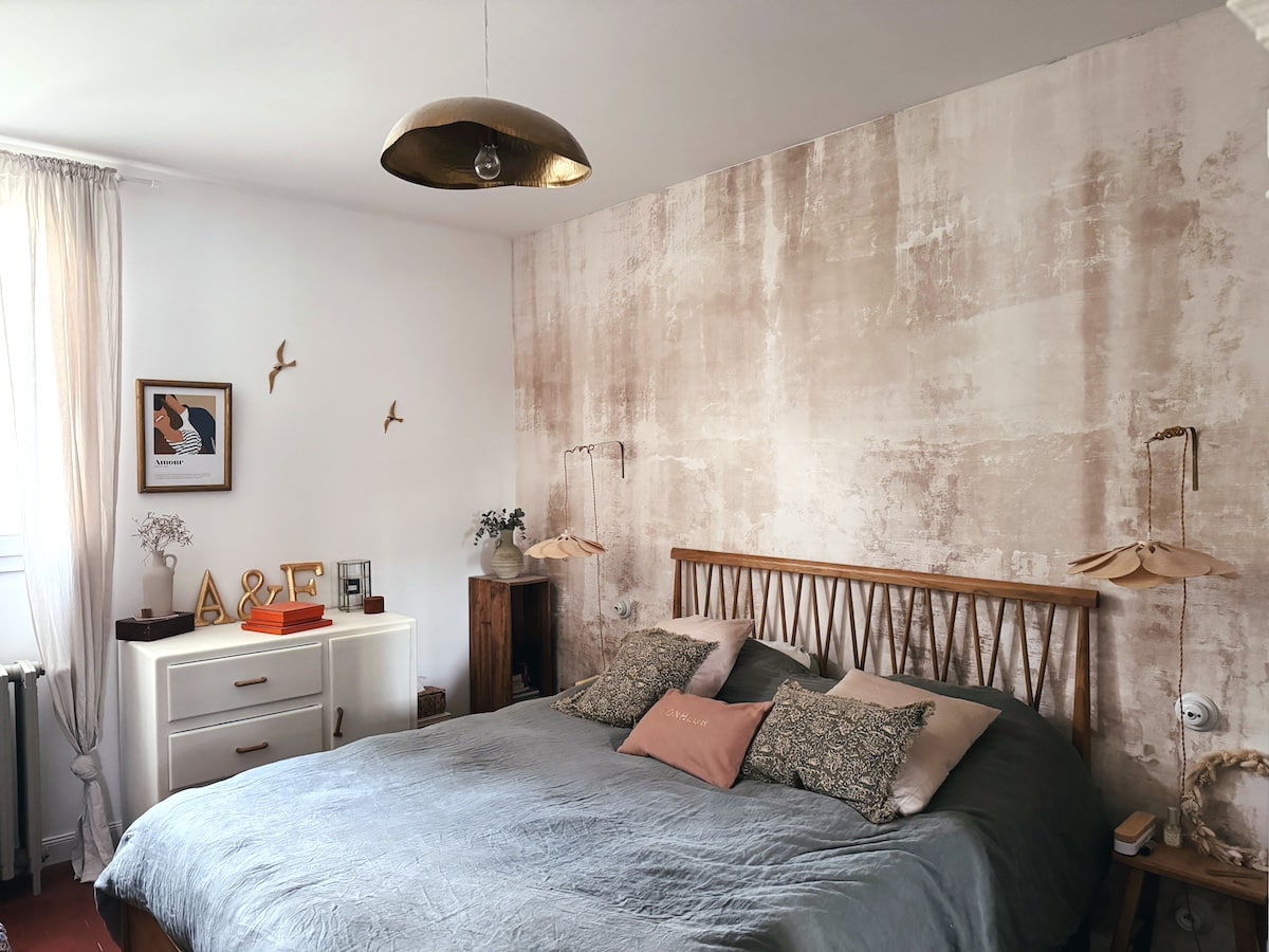 Une maison brocante chic en Provence // Hellø Blogzine blog deco & lifestyle www.hello-hello.fr