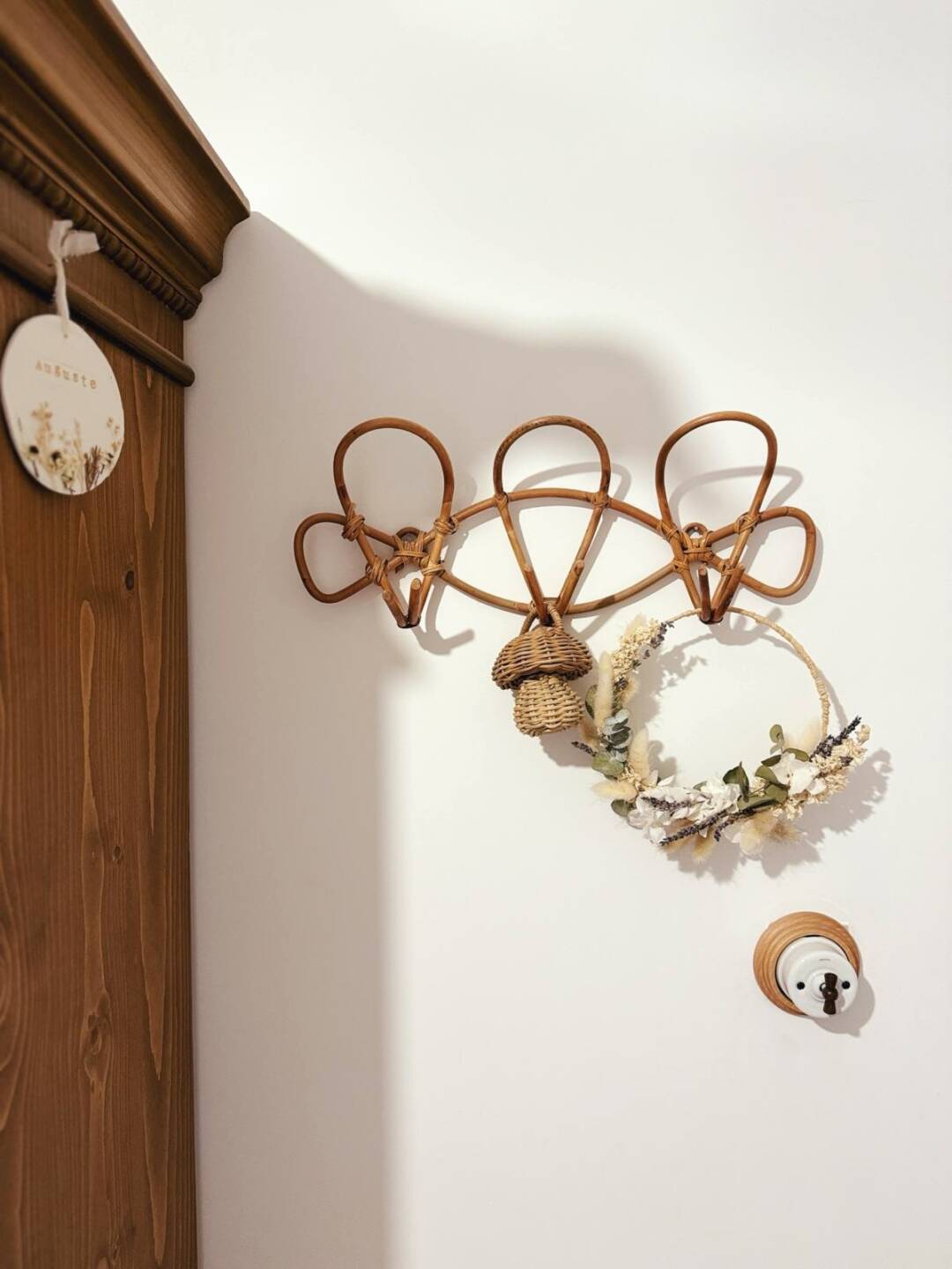 Une maison brocante chic en Provence // Hellø Blogzine blog deco & lifestyle www.hello-hello.fr