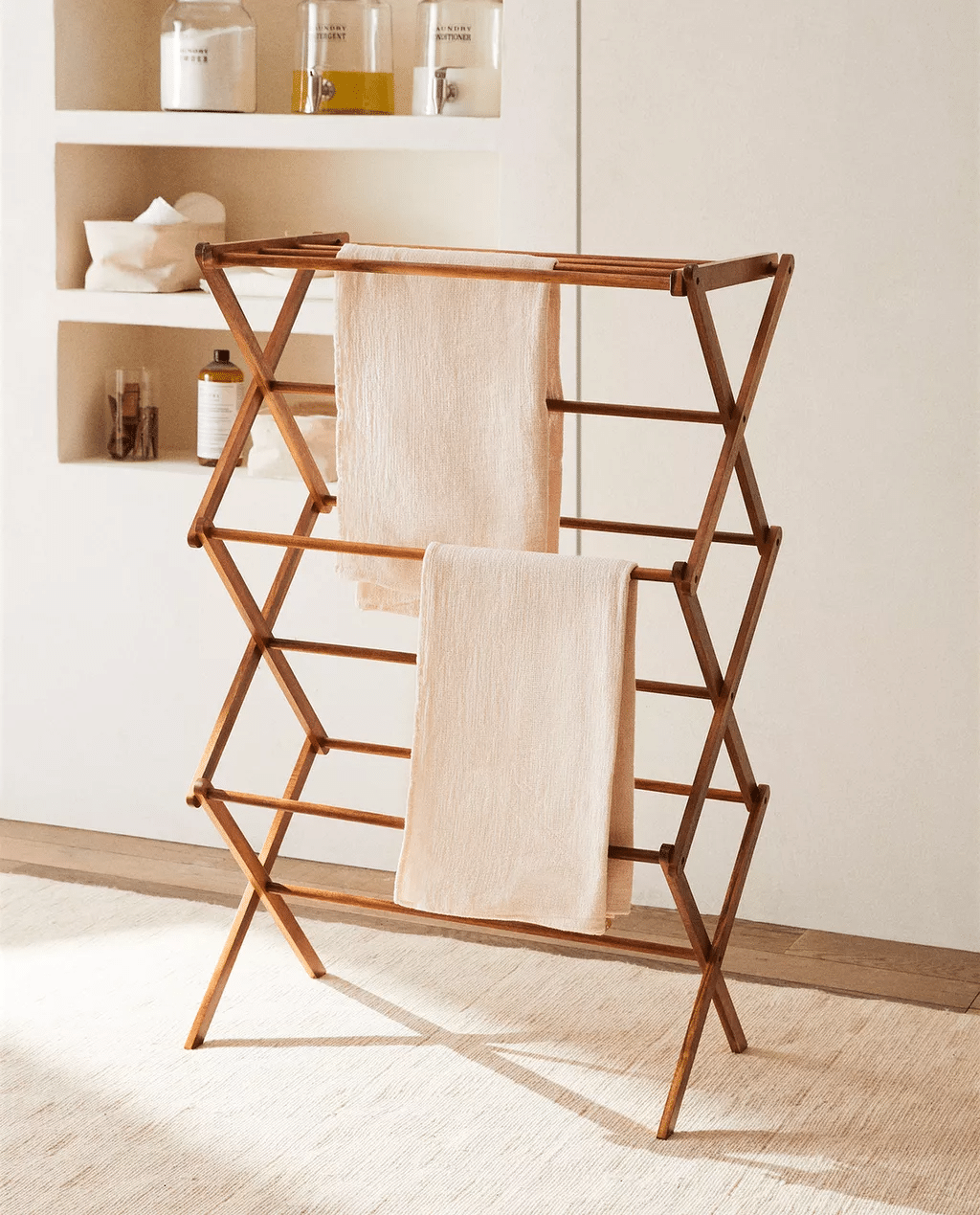 Etendoir à linge en accordéon en bois // Hëllø Blogzine www.hello-hello.fr