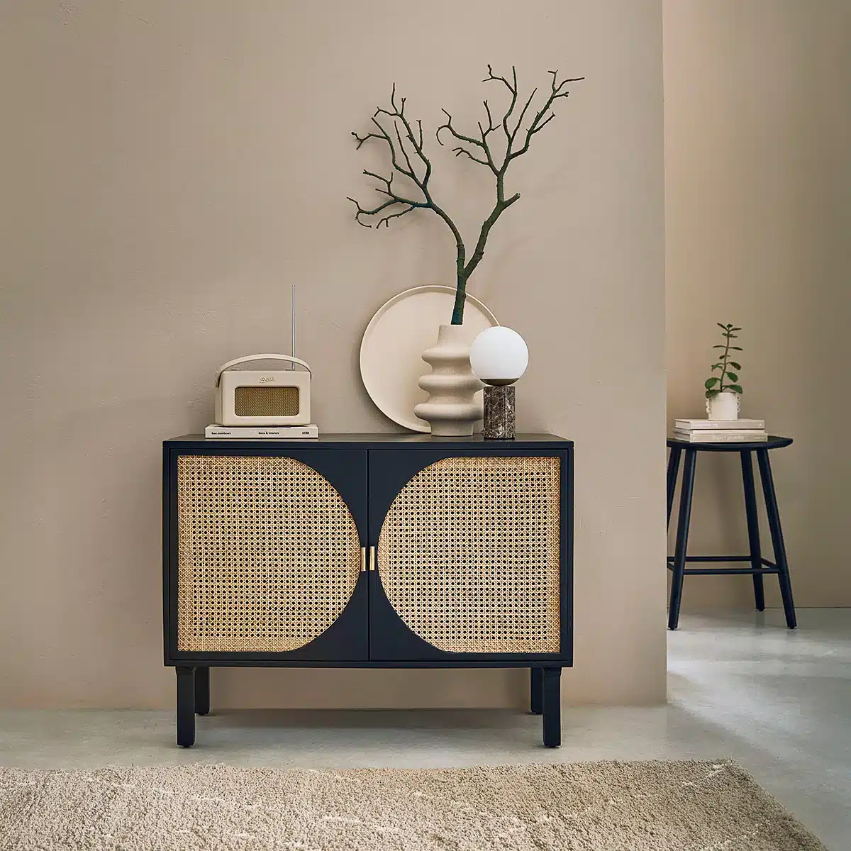 Meuble arche : rangement, bibliothèque, étagère, armoire, la tendance déco 2026