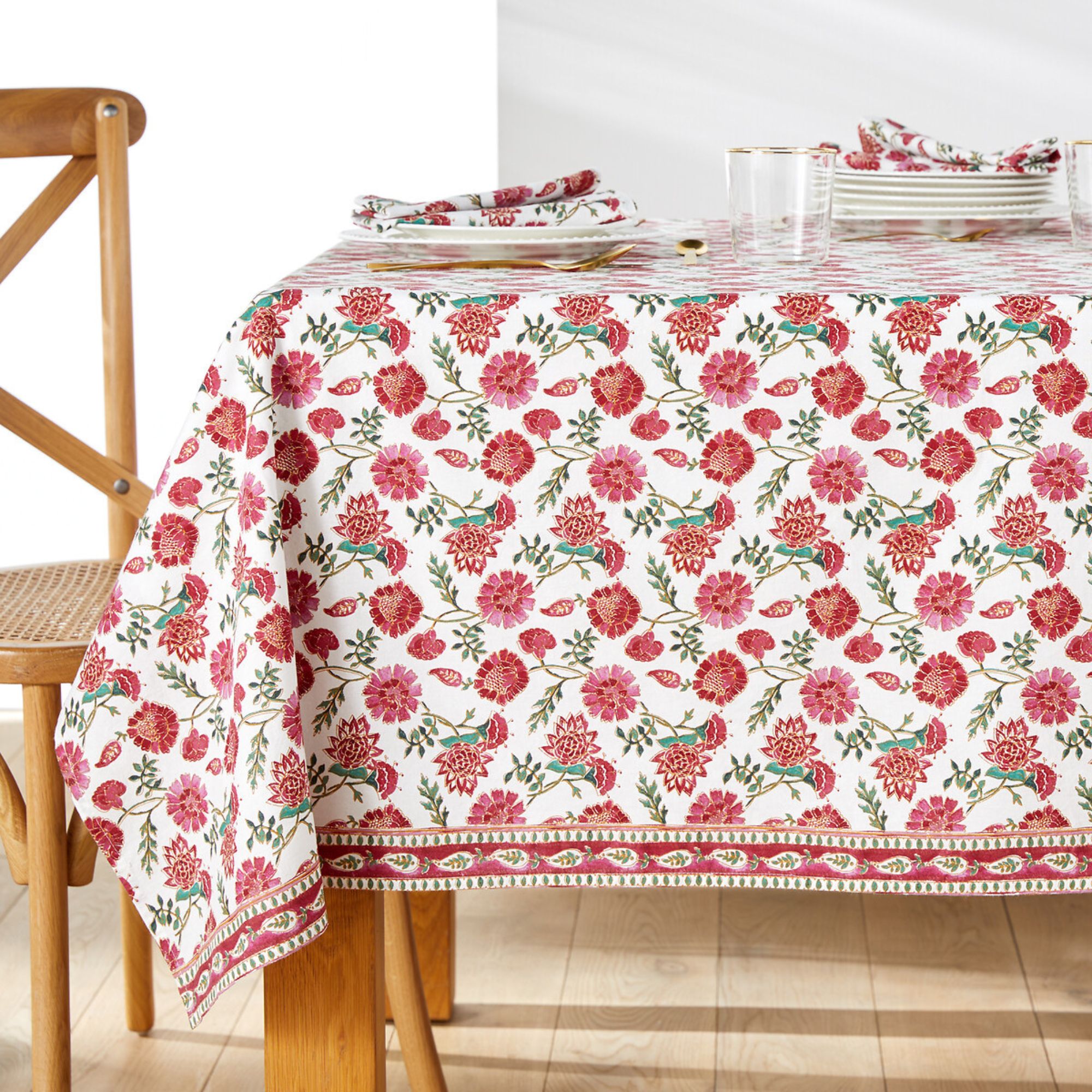 Nappe La Redoute : 24 modèles pour twister la table // Hello Blogzine - Blog déco