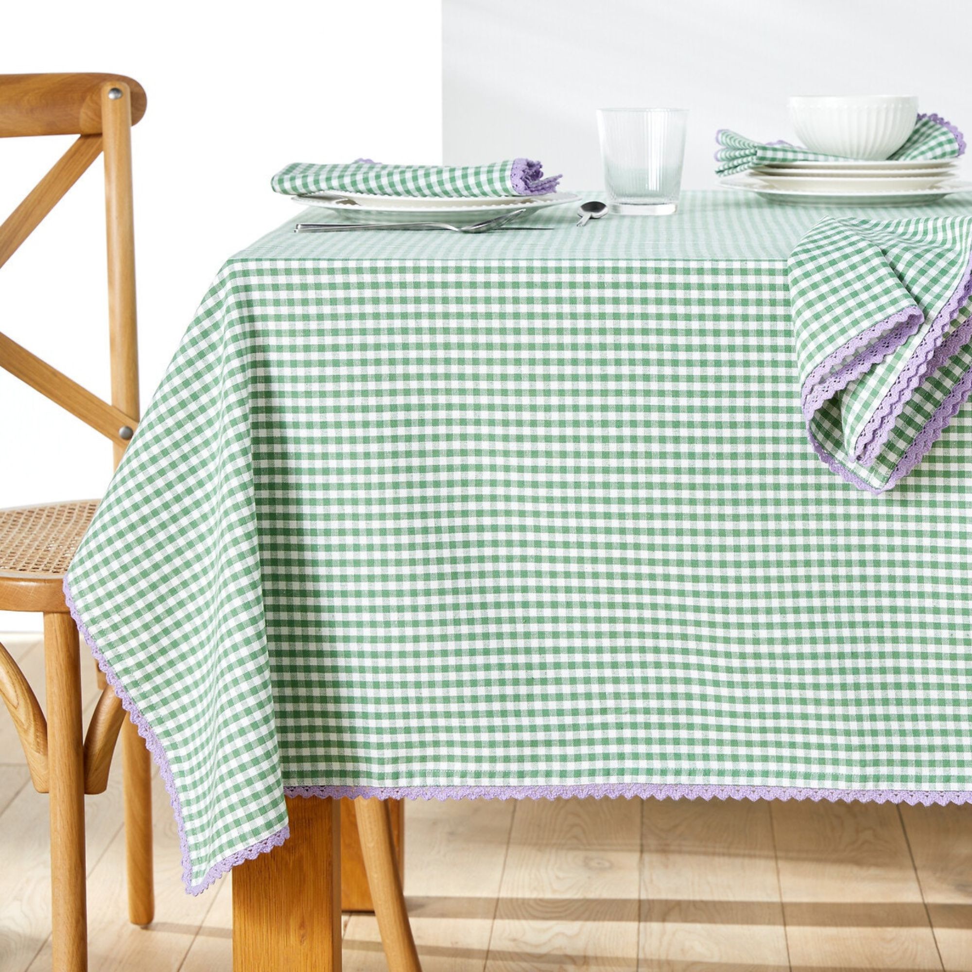 Nappe La Redoute : 24 modèles pour twister la table // Hello Blogzine - Blog déco