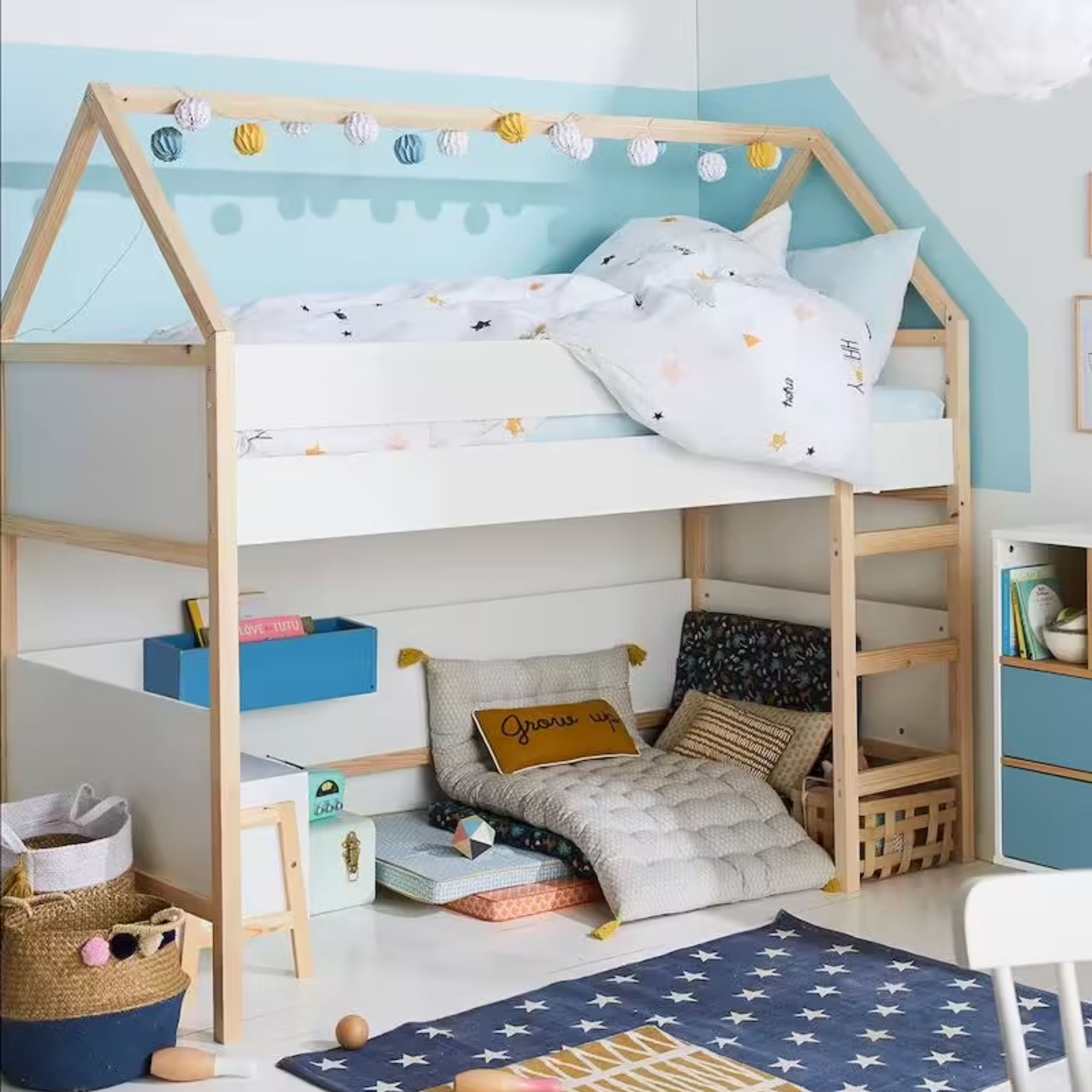 Lit cabane : 16 modèles déco pour une chambre d'enfant originale // Hello Blogzine - Blog déco