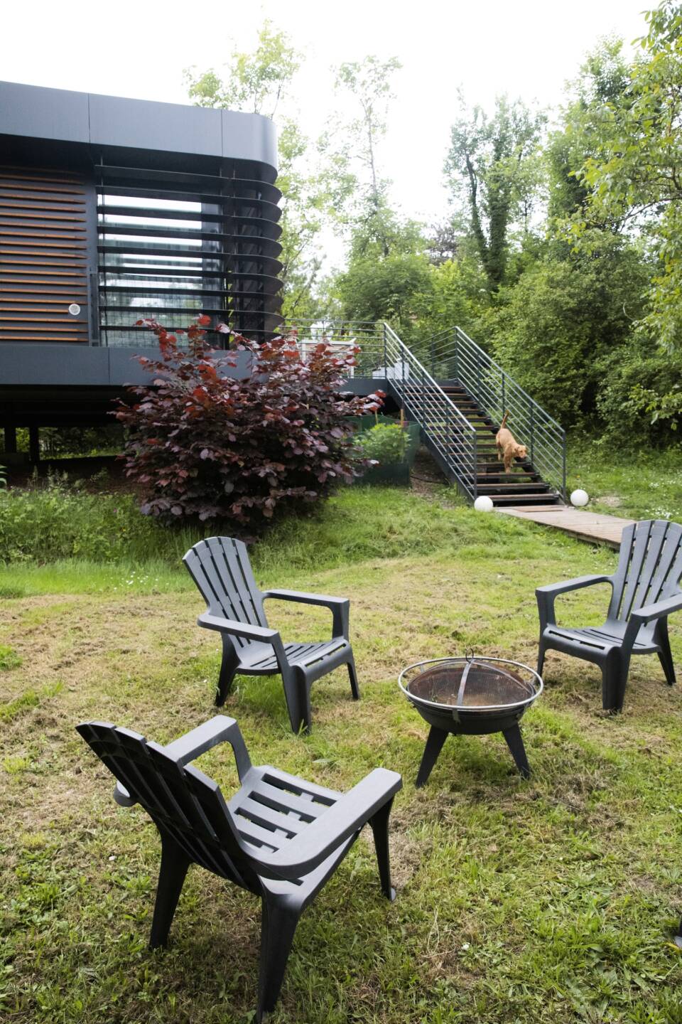 Une maison sur pilotis design en Seine-et-Marne // Hellø Blogzine blog deco & lifestyle www.hello-hello.fr