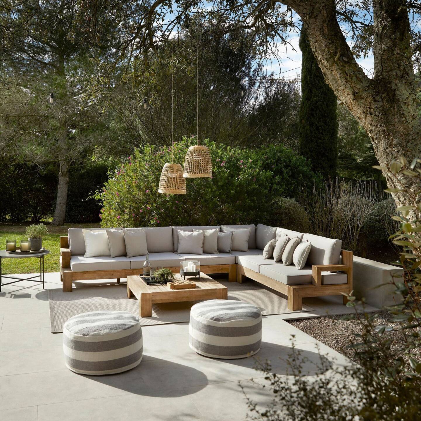 Salon de jardin en bois : conseils et coups de coeur // Hello Blogzine - blog déco