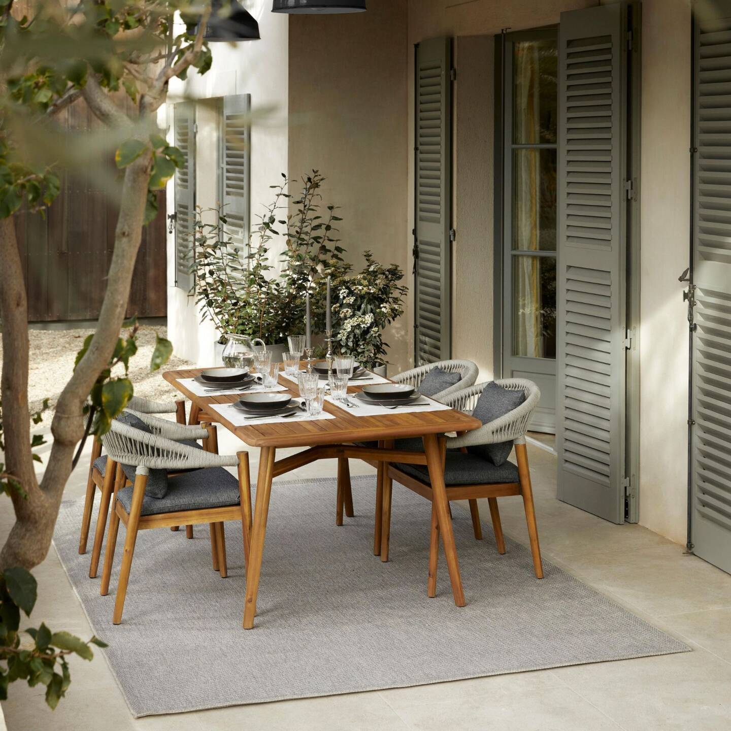 Salon de jardin en bois : conseils et coups de coeur // Hello Blogzine - blog déco