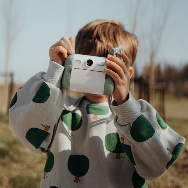 Appareil photo enfant instantané // Hellø Blogzine - blog déco lifestyle - www.hello-hello.fr