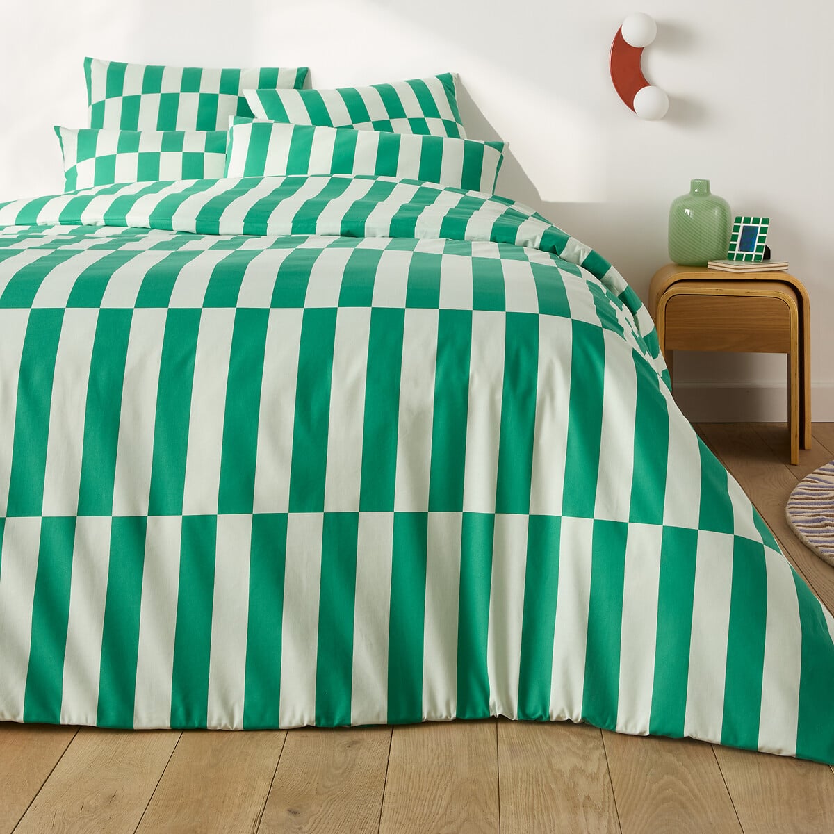 Housse de couette La Redoute et accessoires de déco pop et colorés pour la chambre // Hellø Blogzine blog deco & lifestyle www.hello-hello.fr
