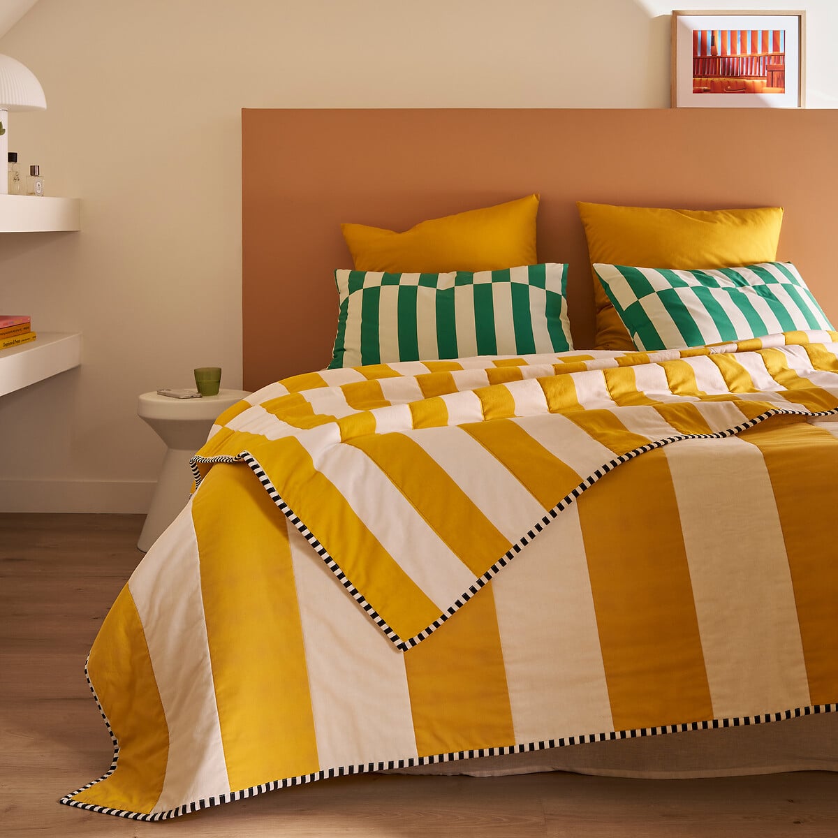 Housse de couette La Redoute et accessoires de déco pop et colorés pour la chambre // Hellø Blogzine blog deco & lifestyle www.hello-hello.fr