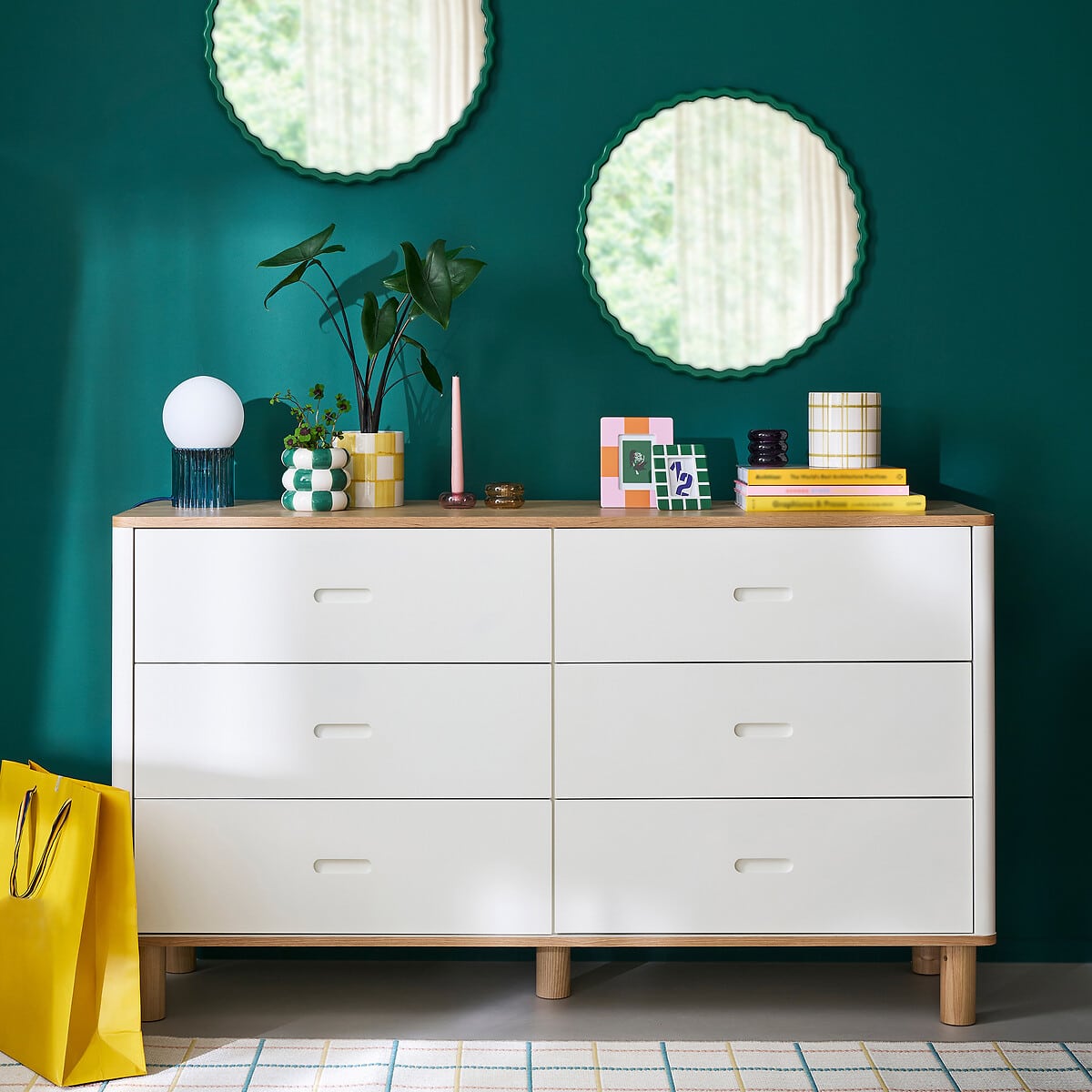 Housse de couette La Redoute et accessoires de déco pop et colorés pour la chambre // Hellø Blogzine blog deco & lifestyle www.hello-hello.fr