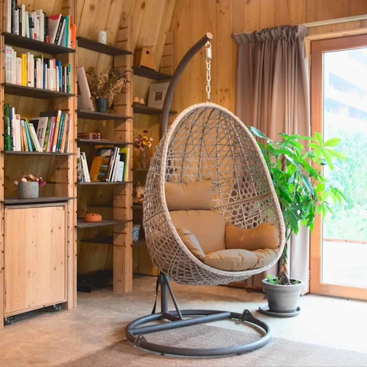 Adoptez le fauteuil suspendu : l'atout déco et confort pour votre intérieur et votre extérieur // Hellø Blogzine blog deco & lifestyle www.hello-hello.fr