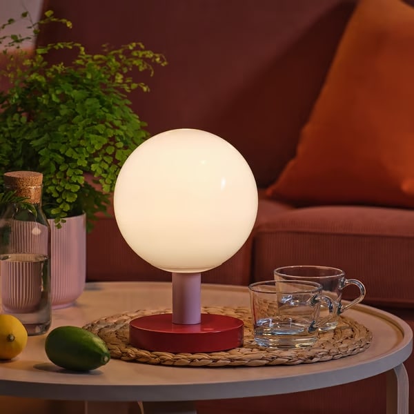 Lampes nomades extérieures : notre sélection canon pour illuminer jardin, terrasse ou balcon // Hellø Blogzine blog deco & lifestyle www.hello-hello.fr