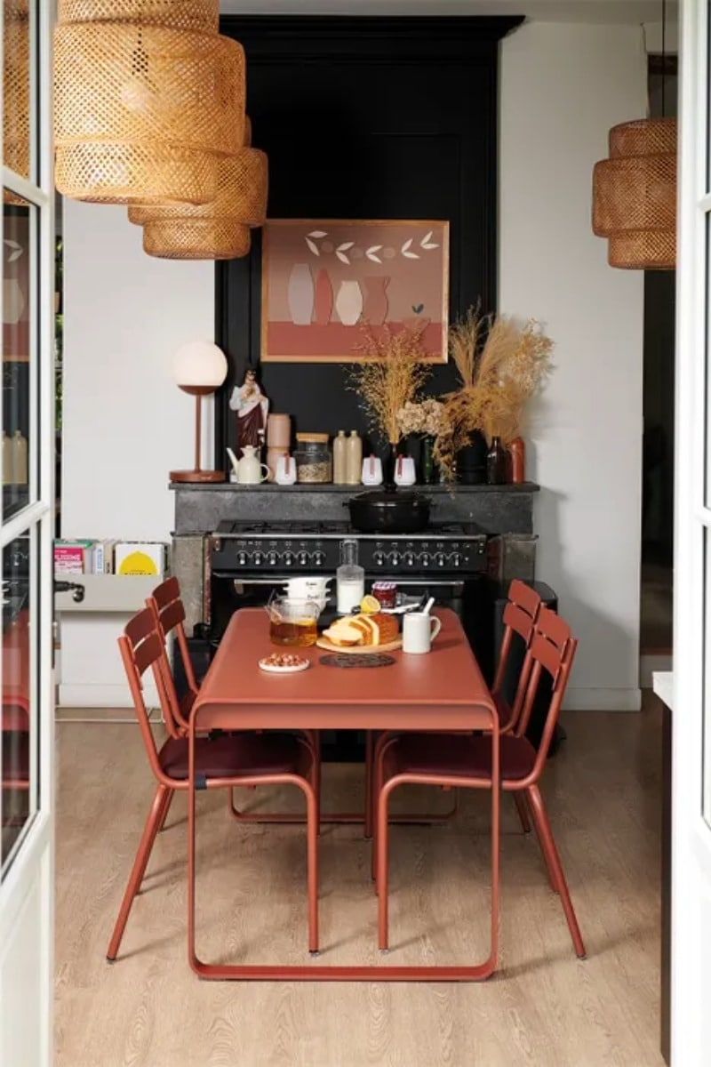 Fermob : la marque iconique de mobilier d'extérieur design et coloré // Hellø Blogzine blog deco & lifestyle www.hello-hello.fr