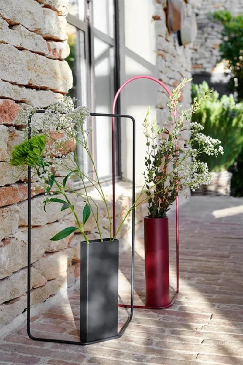 Fermob : la marque iconique de mobilier d'extérieur design et coloré // Hellø Blogzine blog deco & lifestyle www.hello-hello.fr