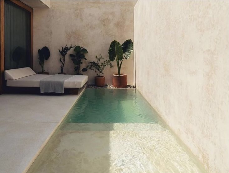 Mini piscine, la nouvelle tendance des petits jardins // Hëllø Blogzine www.hello-hello.fr