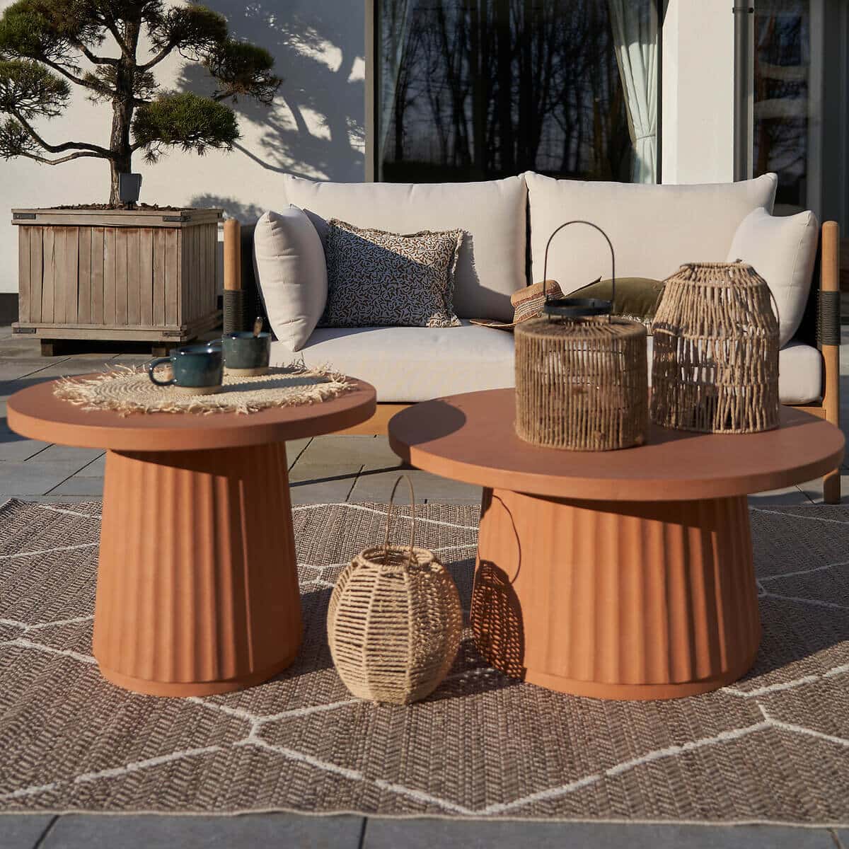 Notre sélection des plus beaux tapis d’extérieur pour sublimer terrasse et balcon // Hëllø Blogzine www.hello-hello.fr