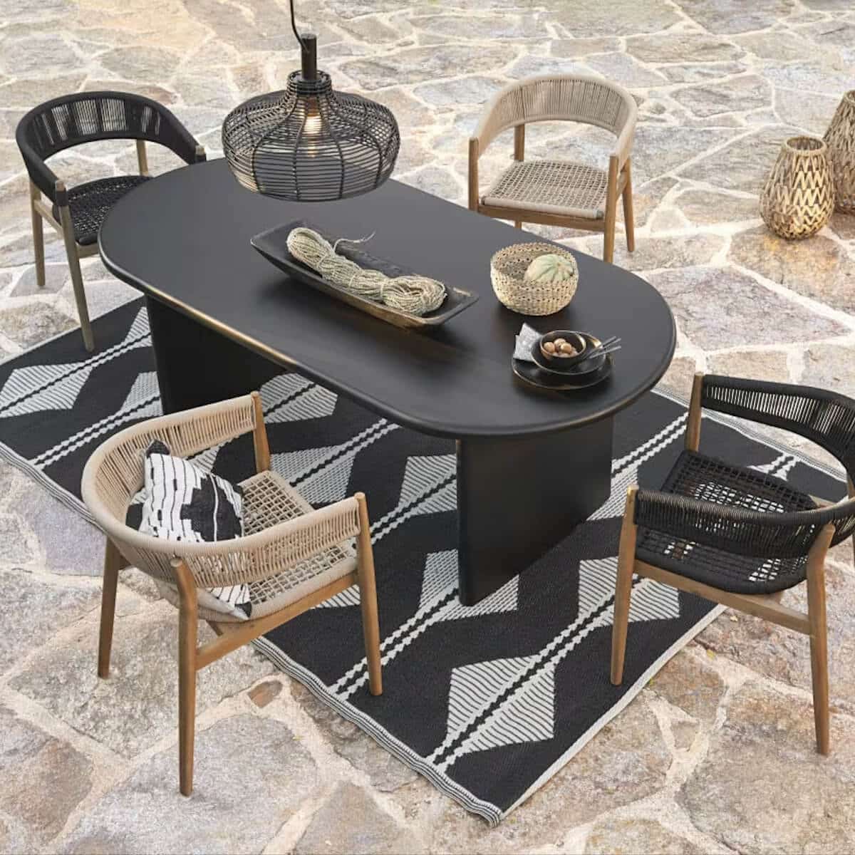 Notre sélection des plus beaux tapis d’extérieur pour sublimer terrasse et balcon // Hëllø Blogzine www.hello-hello.fr