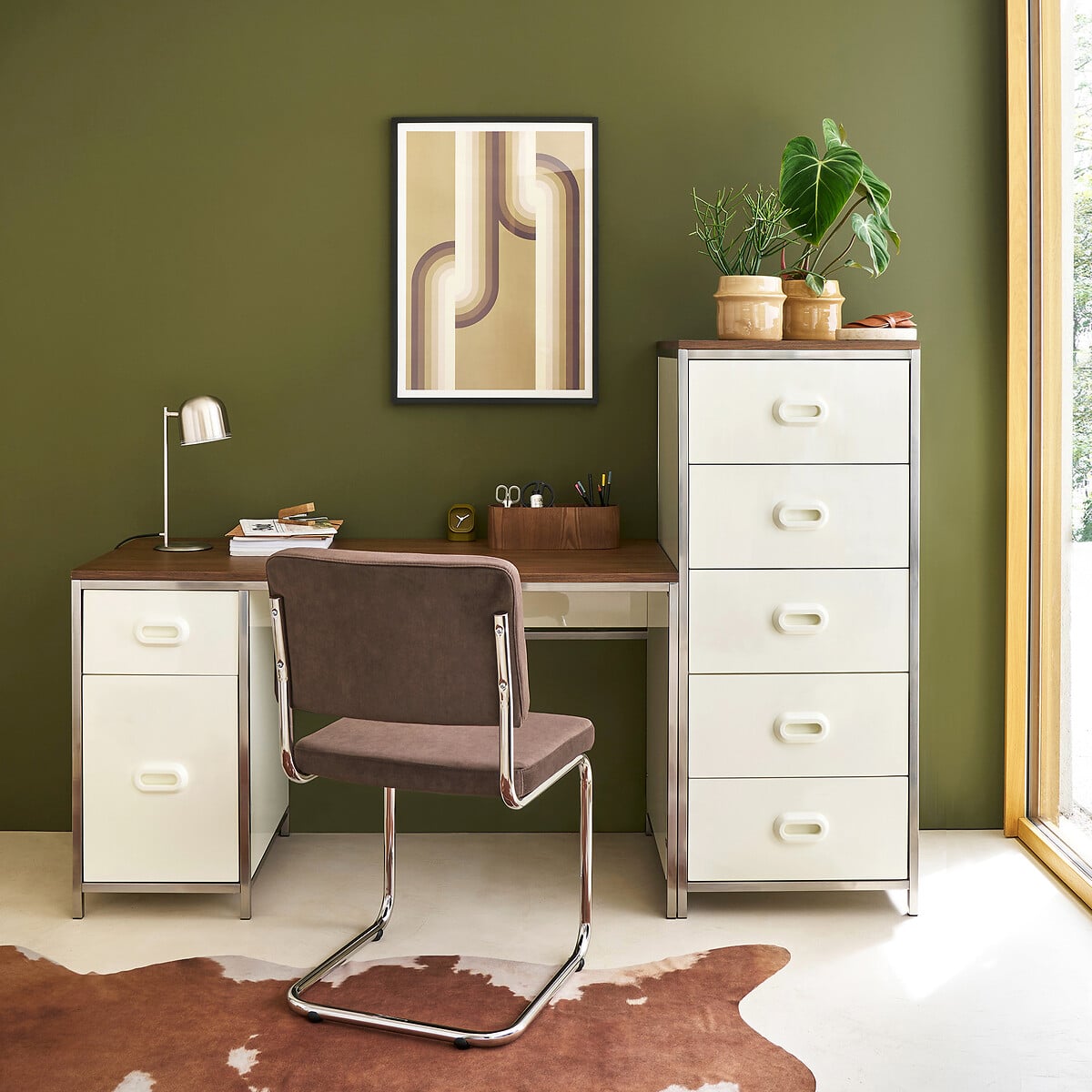 Un bureau seventies. Les 15 plus beaux bureaux design pour adulte // Hello Blogzine - blog déco lifestyle - www.hello-hello.fr