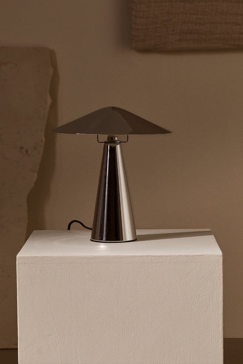 Lampes de bureau : notre sélection pour bien travailler avec style // Hëllø Blogzine www.hello-hello.fr