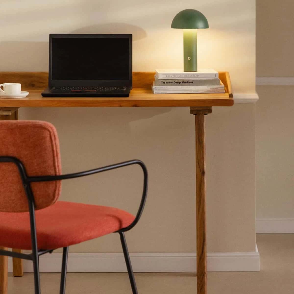 Lampes de bureau : notre sélection pour bien travailler avec style // Hëllø Blogzine www.hello-hello.fr