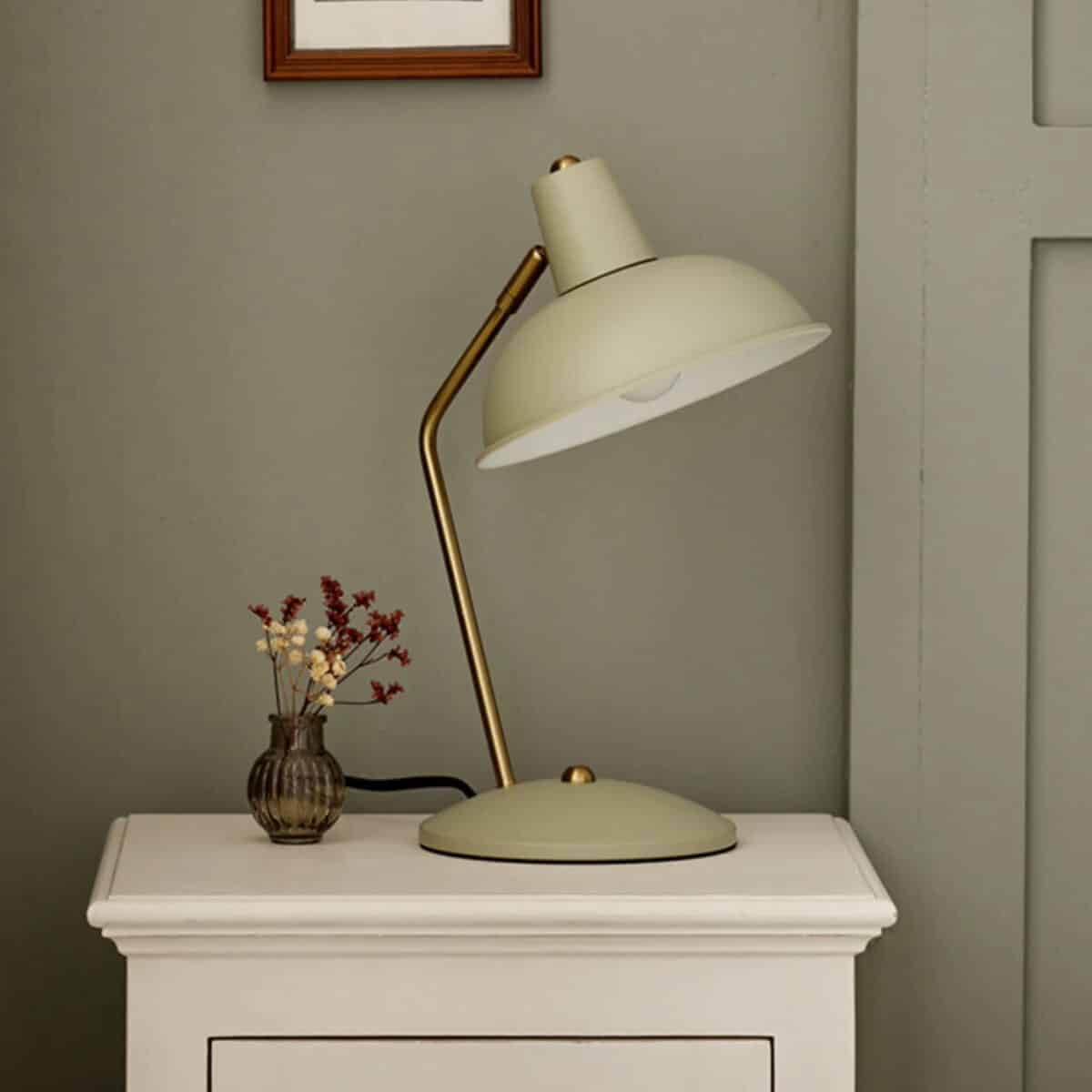 Lampes de bureau : notre sélection pour bien travailler avec style // Hëllø Blogzine www.hello-hello.fr