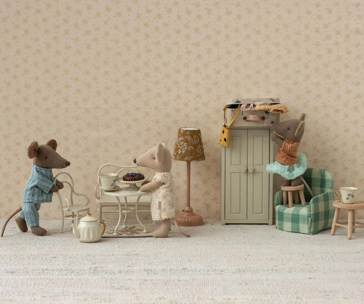 Table et chaises miniatures Maileg – mobilier de poupée vintage // Hëllø Blogzine www.hello-hello.fr
