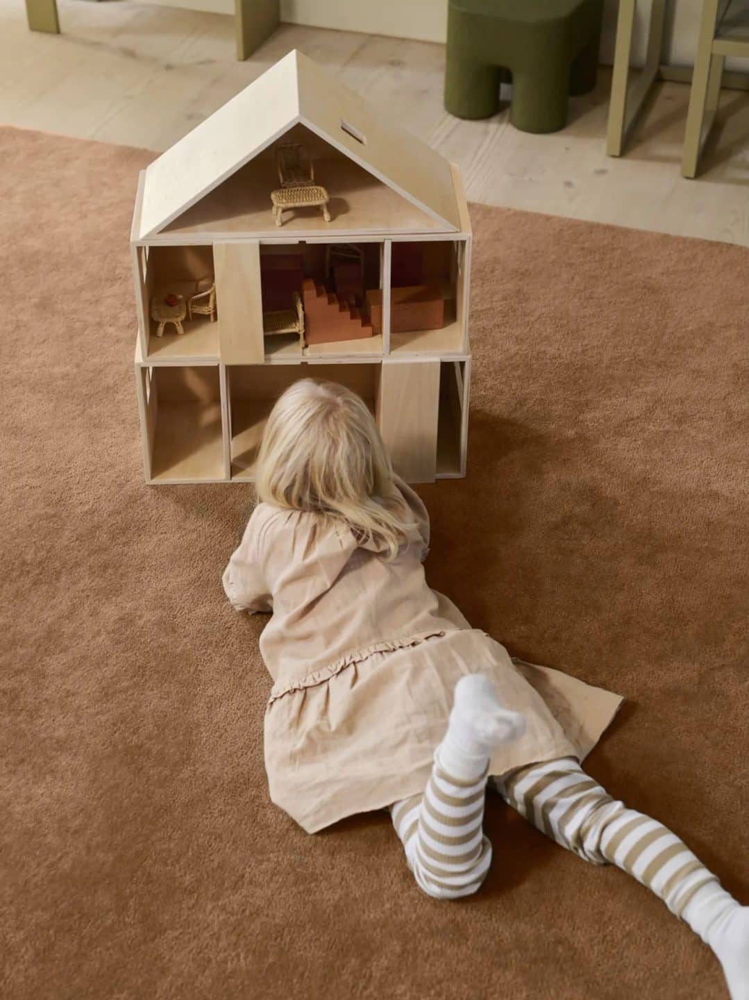 Maison de poupée Toro Ferm Living Kids – design scandinave en bois // Hëllø Blogzine www.hello-hello.fr