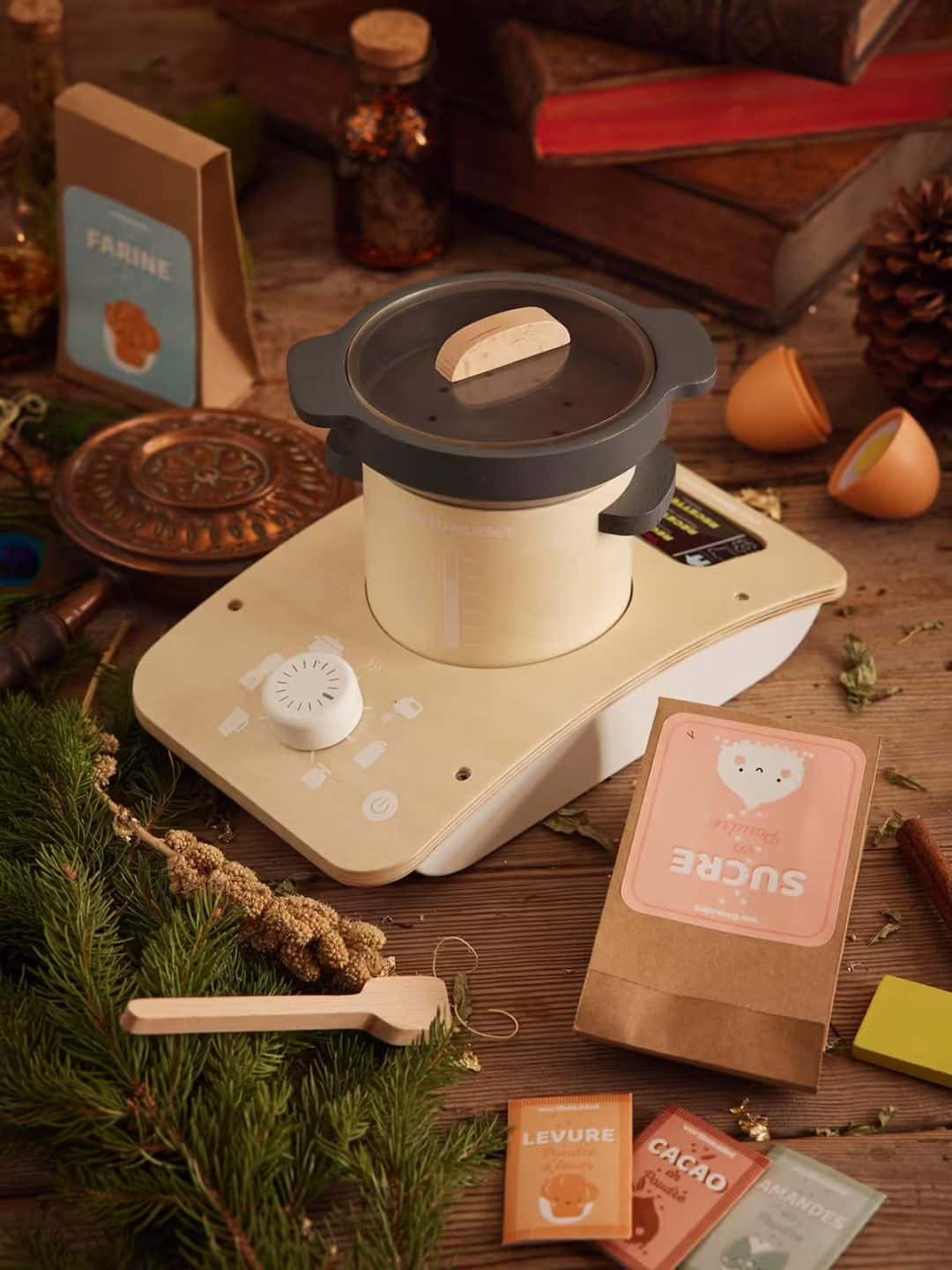 Robot cuiseur en bois - Jouets en bois Vertbaudet : nos coups de coeur 2024 // Hellø Blogzine blog deco & lifestyle www.hello-hello.fr