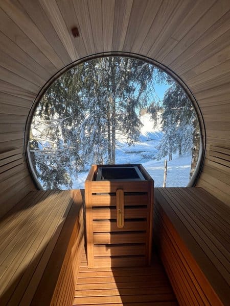 Cabane La Bois du Four – location insolite en montagne avec spa // Hëllø Blogzine www.hello-hello.fr